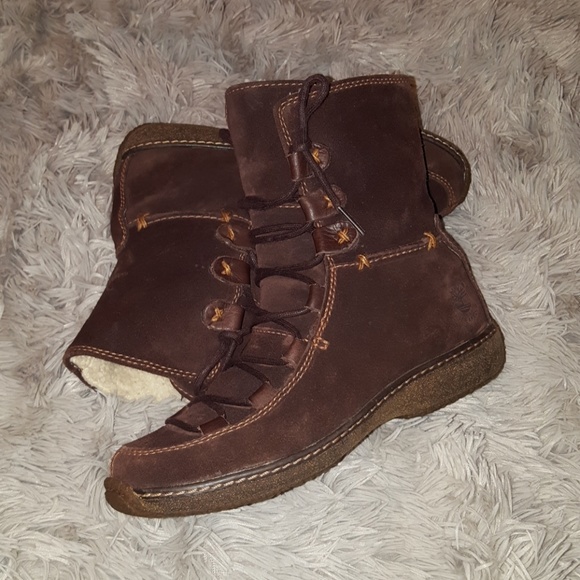womens boots size 5.5